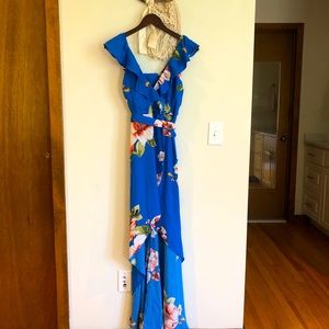 Hibiscus wrap dress 🌺